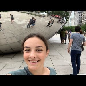 Meet your Posher, Georgia